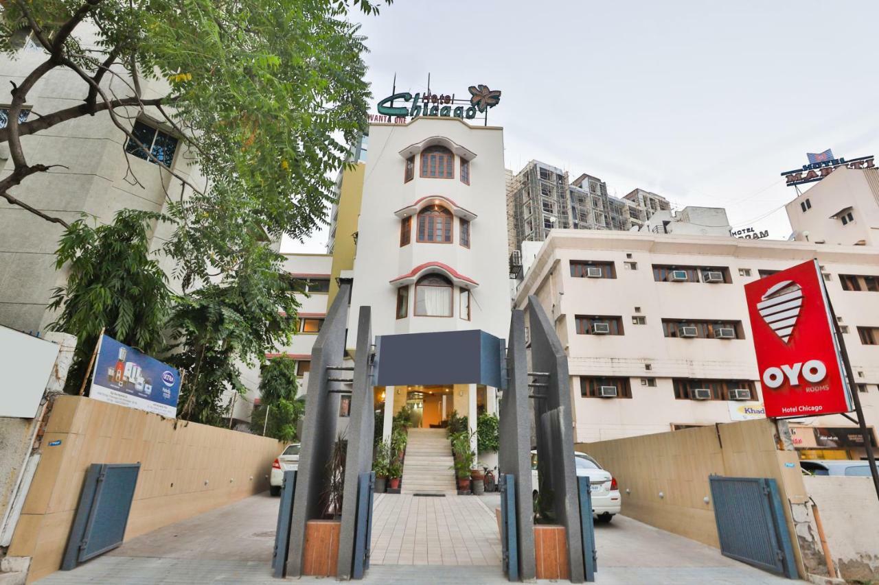Hotel Chicago Ahmedabad Ngoại thất bức ảnh